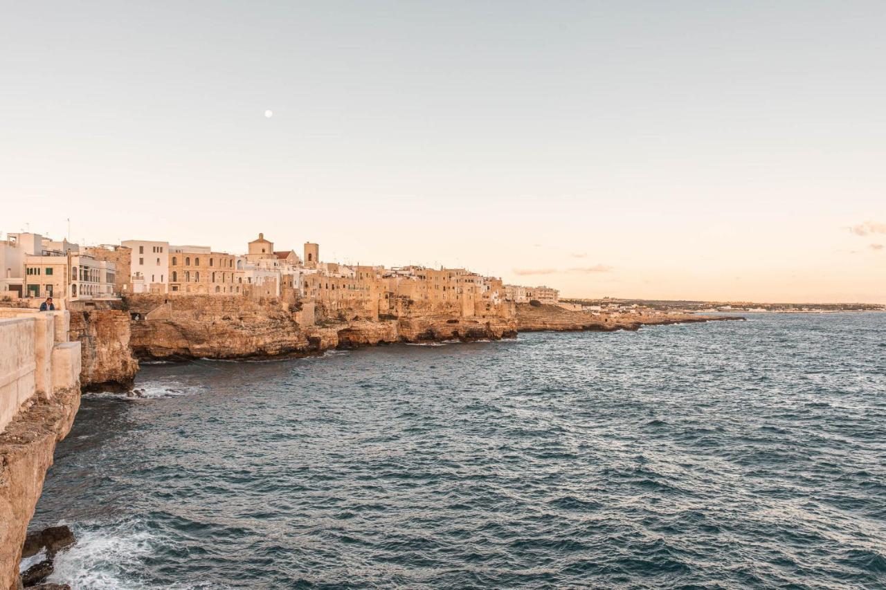 Palazzo Novecento Bed & Breakfast Polignano a Mare Exterior photo