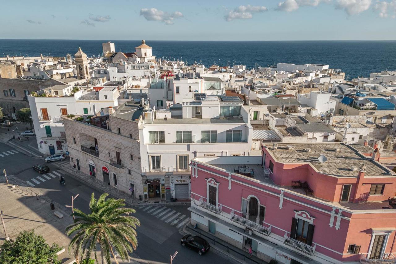 Palazzo Novecento Bed & Breakfast Polignano a Mare Exterior photo