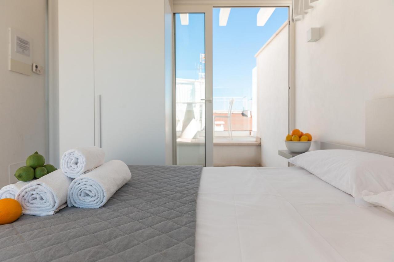 Palazzo Novecento Bed & Breakfast Polignano a Mare Exterior photo