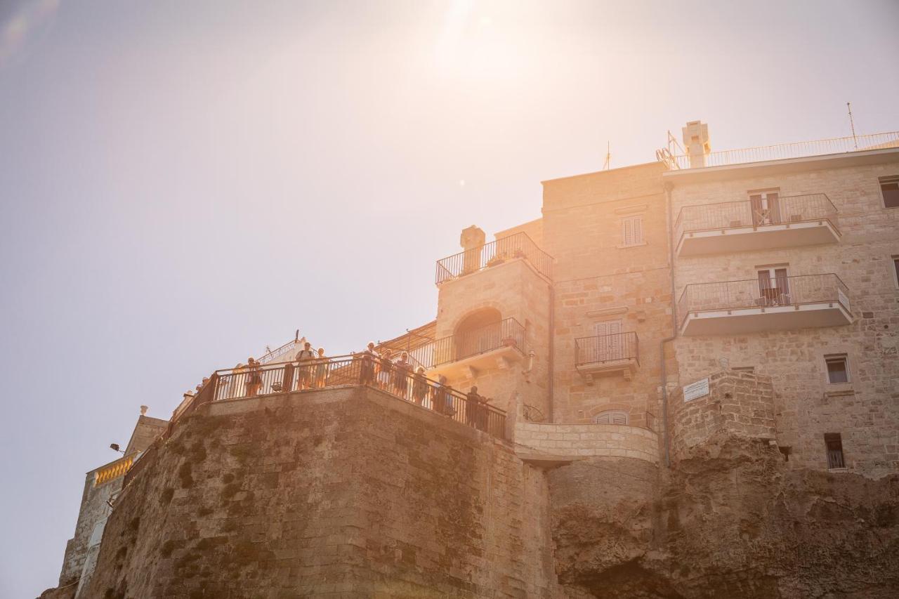 Palazzo Novecento Bed & Breakfast Polignano a Mare Exterior photo